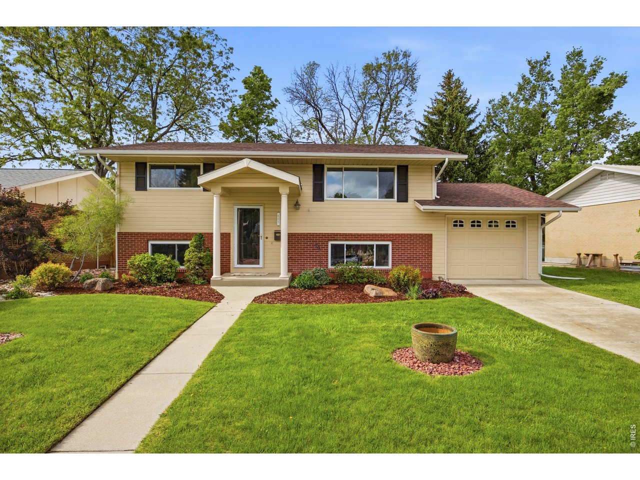 605 Princeton Rd