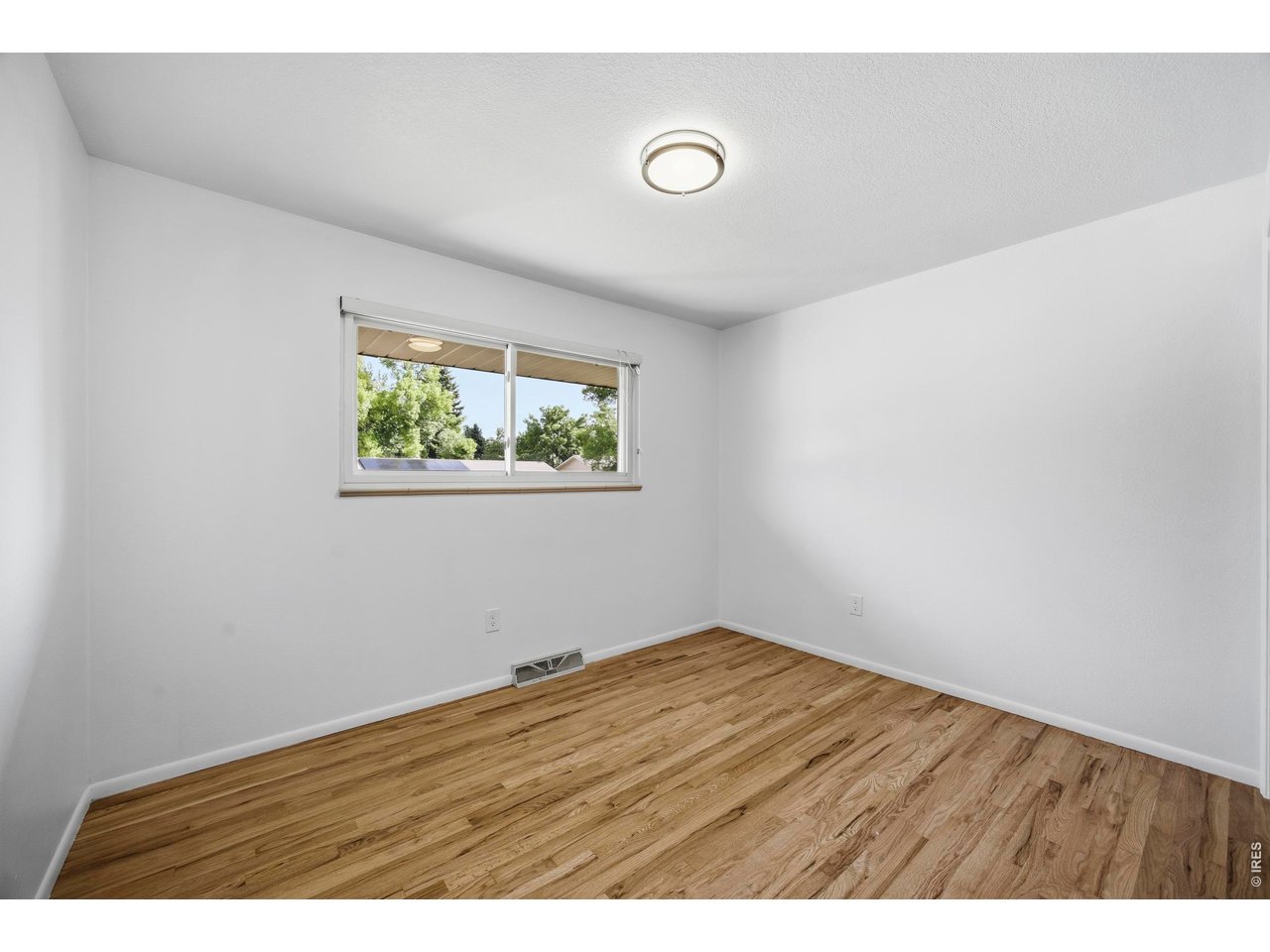 605 Princeton Rd