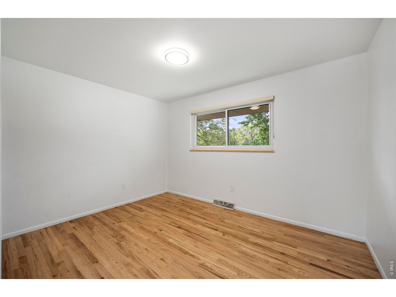 605 Princeton Rd