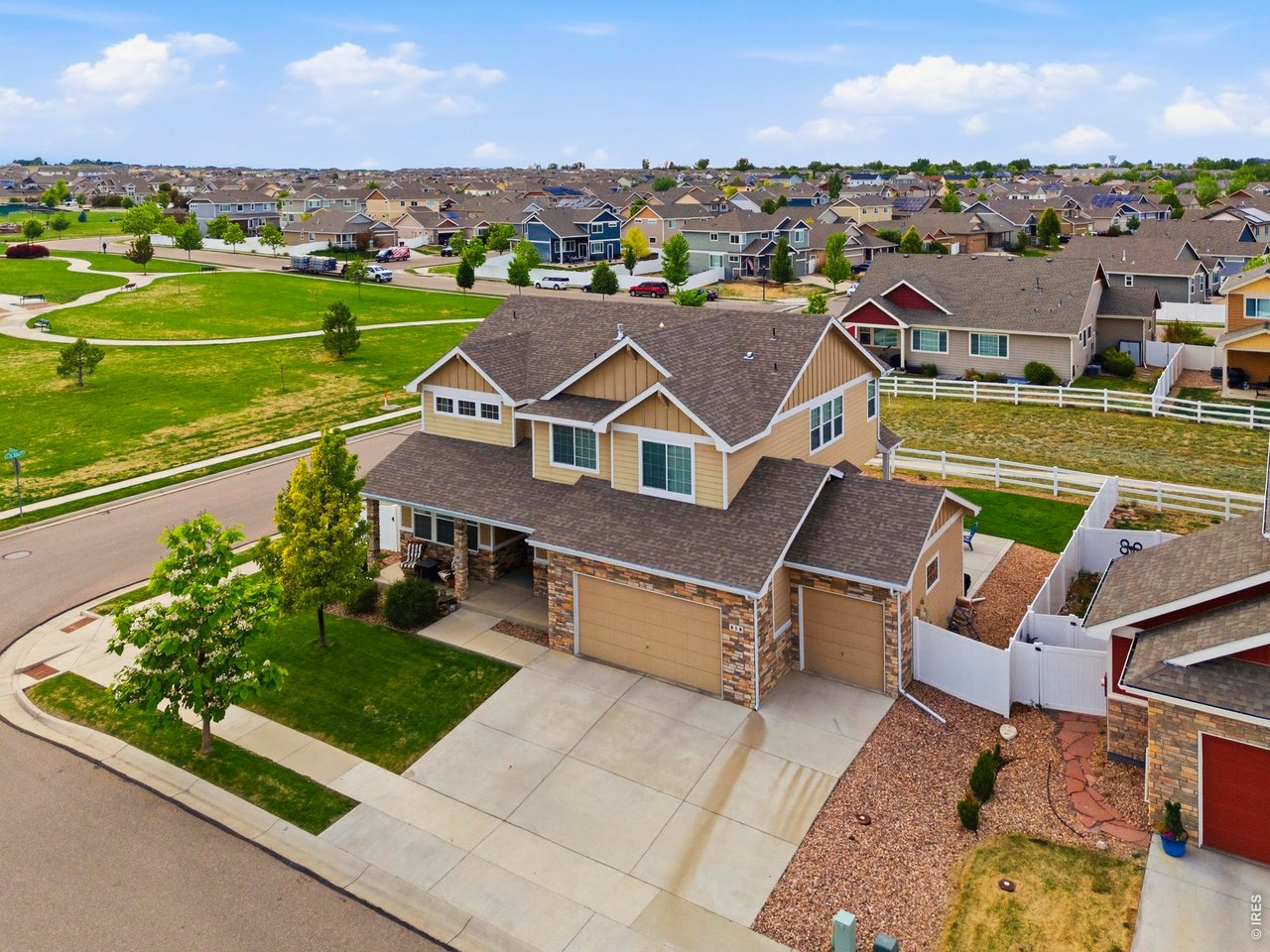 610 Gore Range Dr