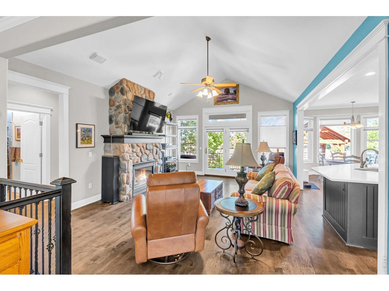 938 Clydesdale Ln