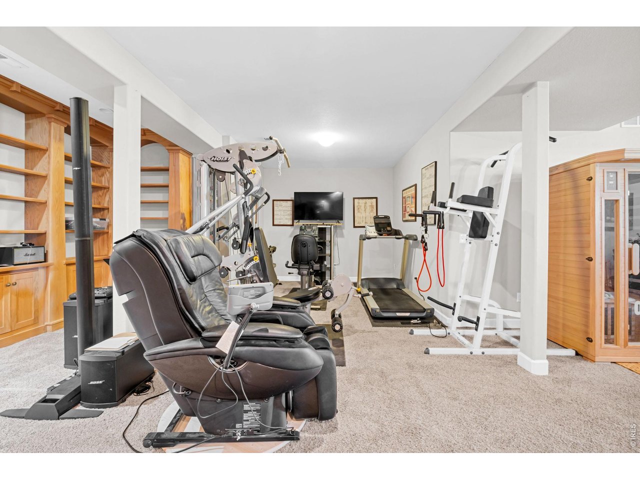 938 Clydesdale Ln