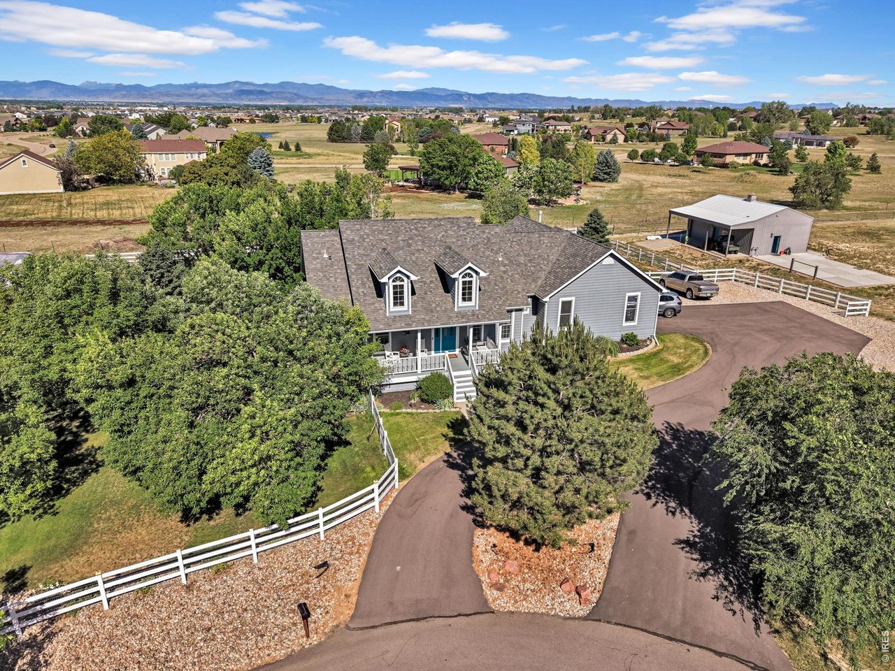 938 Clydesdale Ln