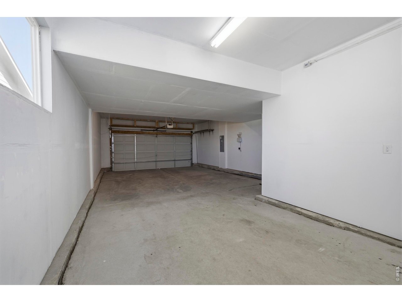 268 Pinebrook Ct