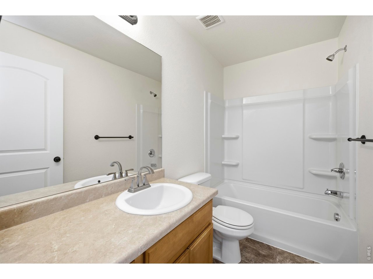 268 Pinebrook Ct