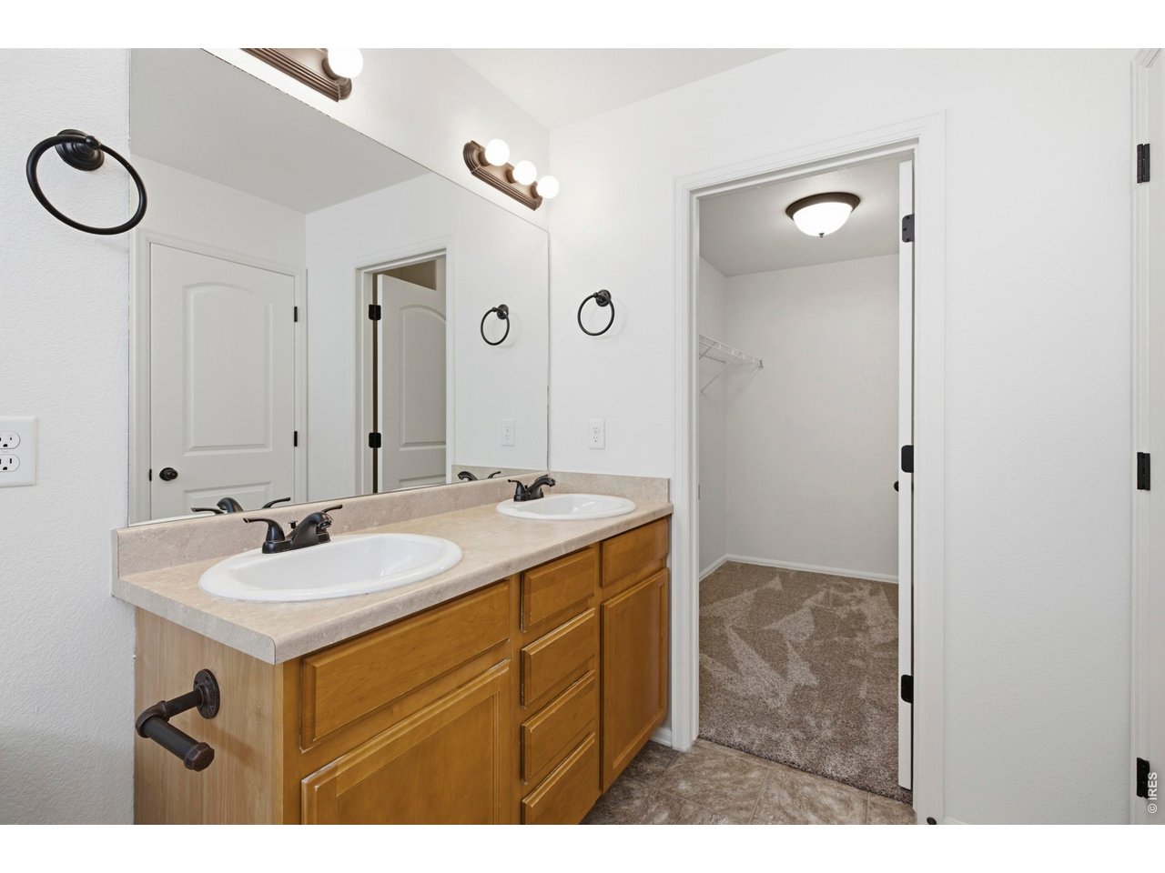 268 Pinebrook Ct