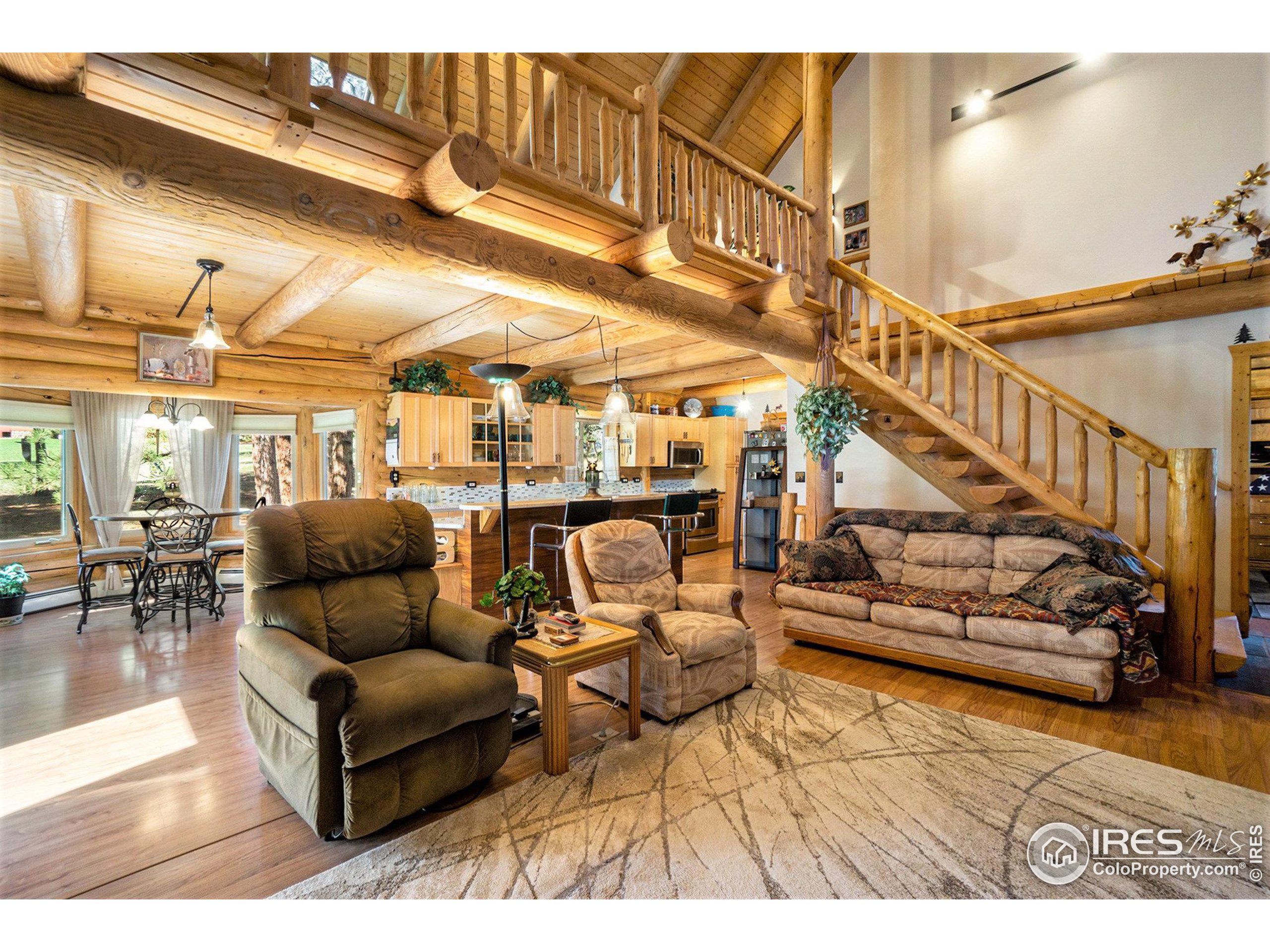 67 Mount Evans Ct