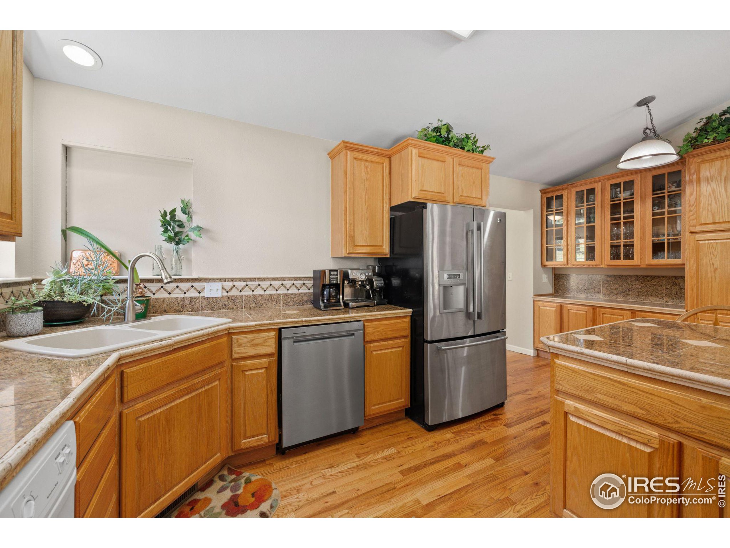 1635 Brook Ct