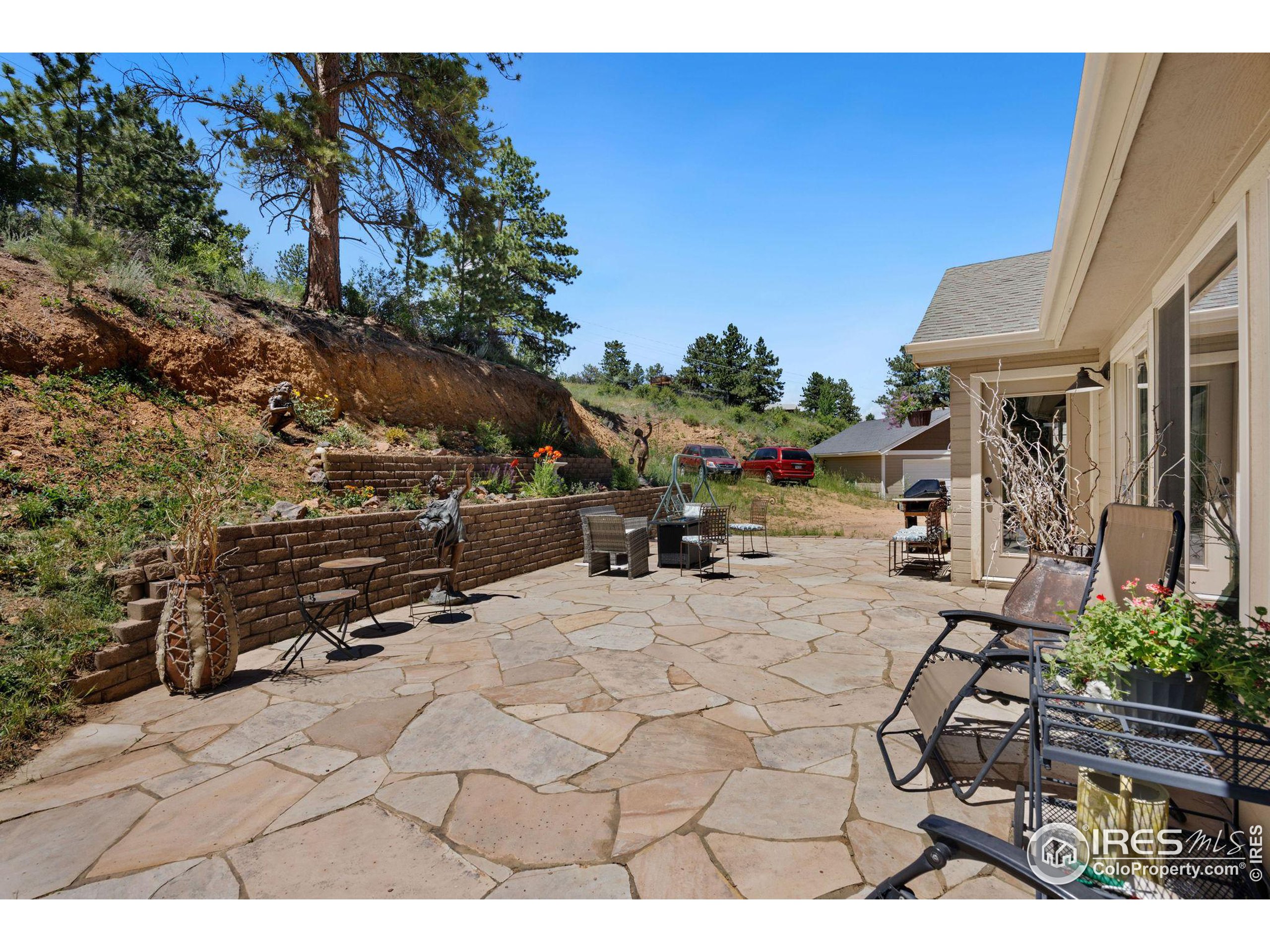 1635 Brook Ct