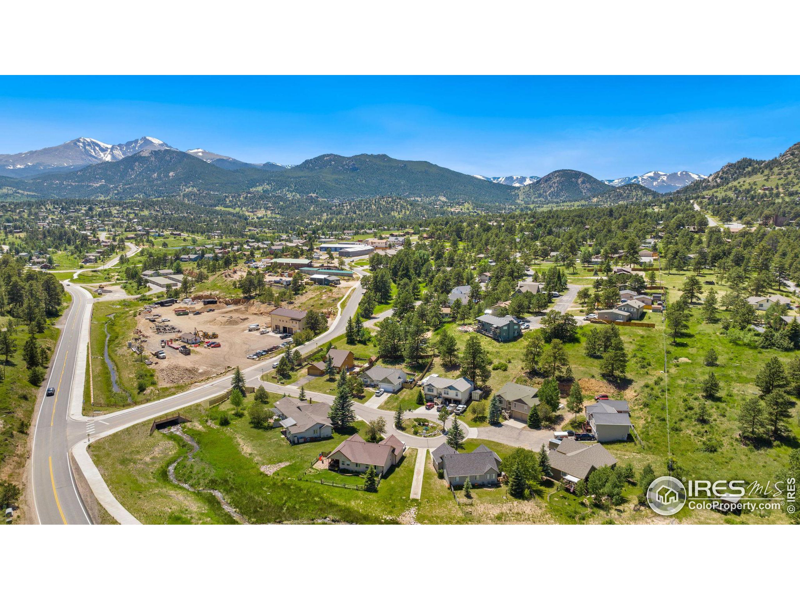1635 Brook Ct