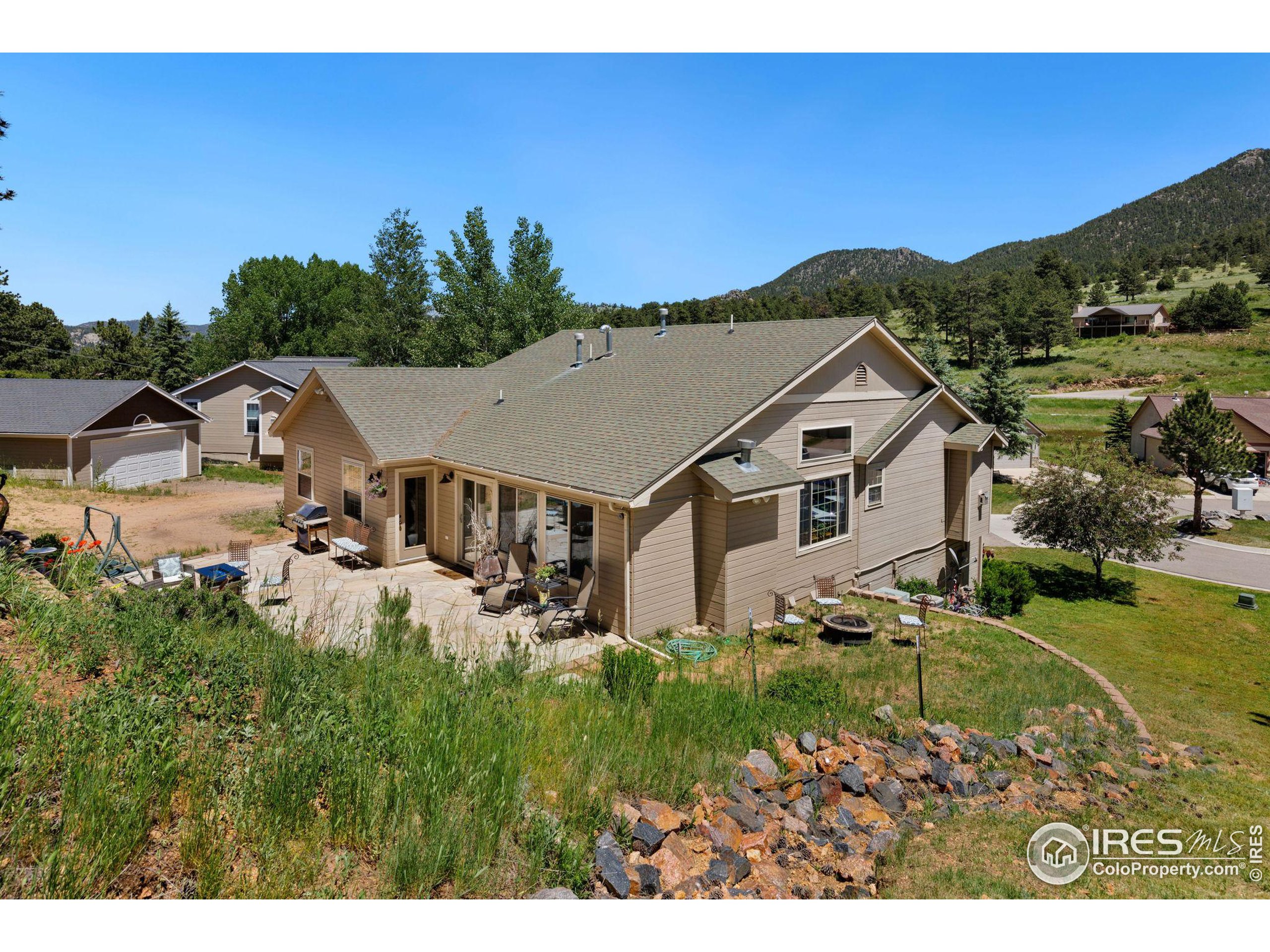 1635 Brook Ct
