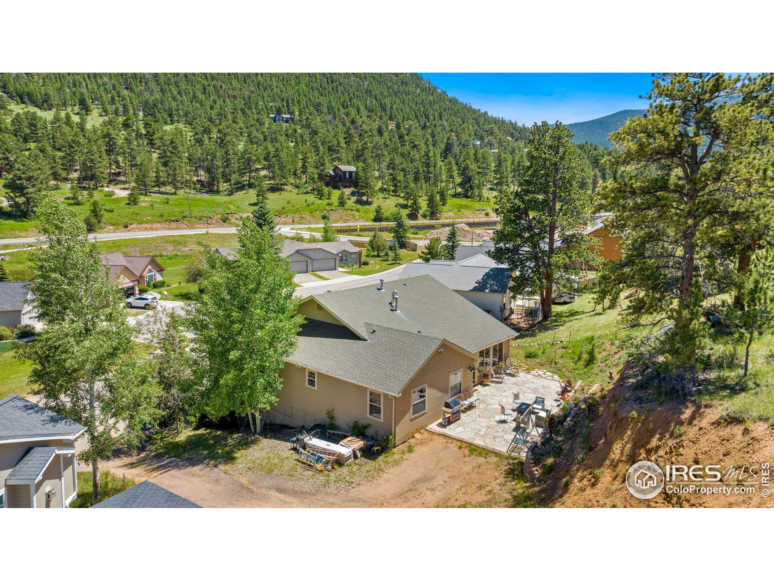 1635 Brook Ct