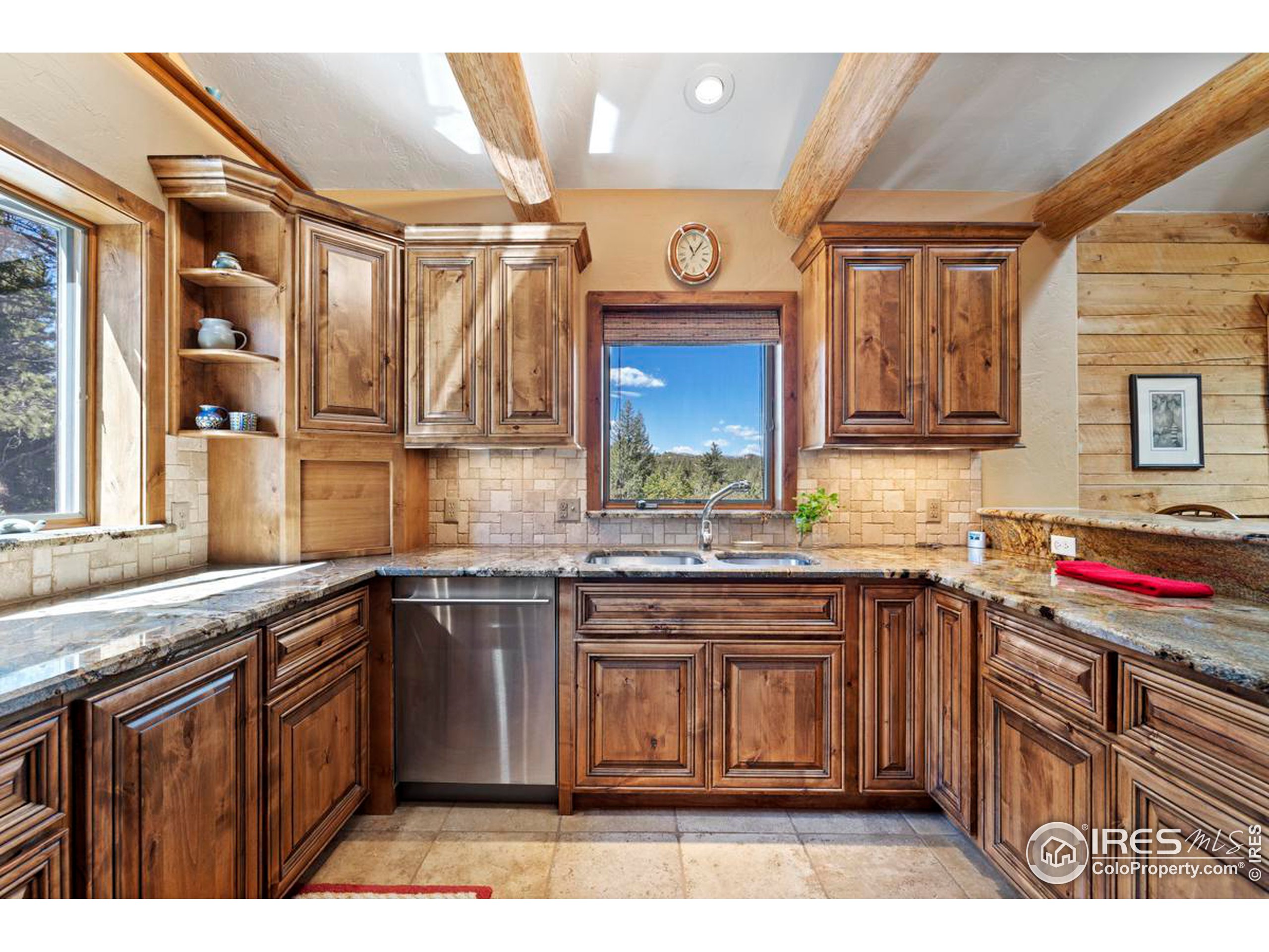 49 Mule Deer Ridge Ct