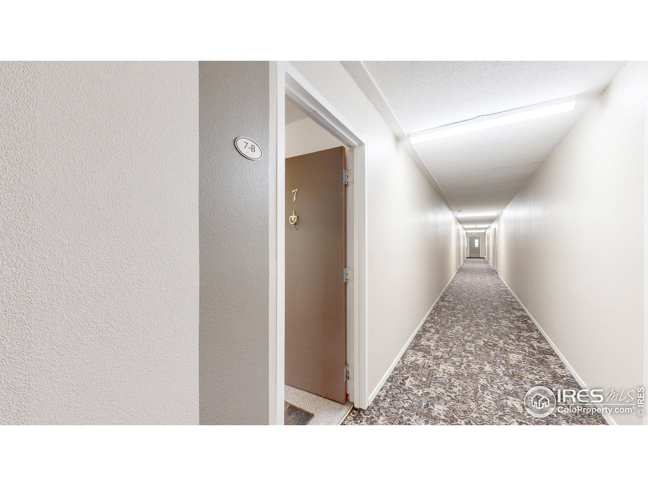 9360 E Center Ave Unit: B