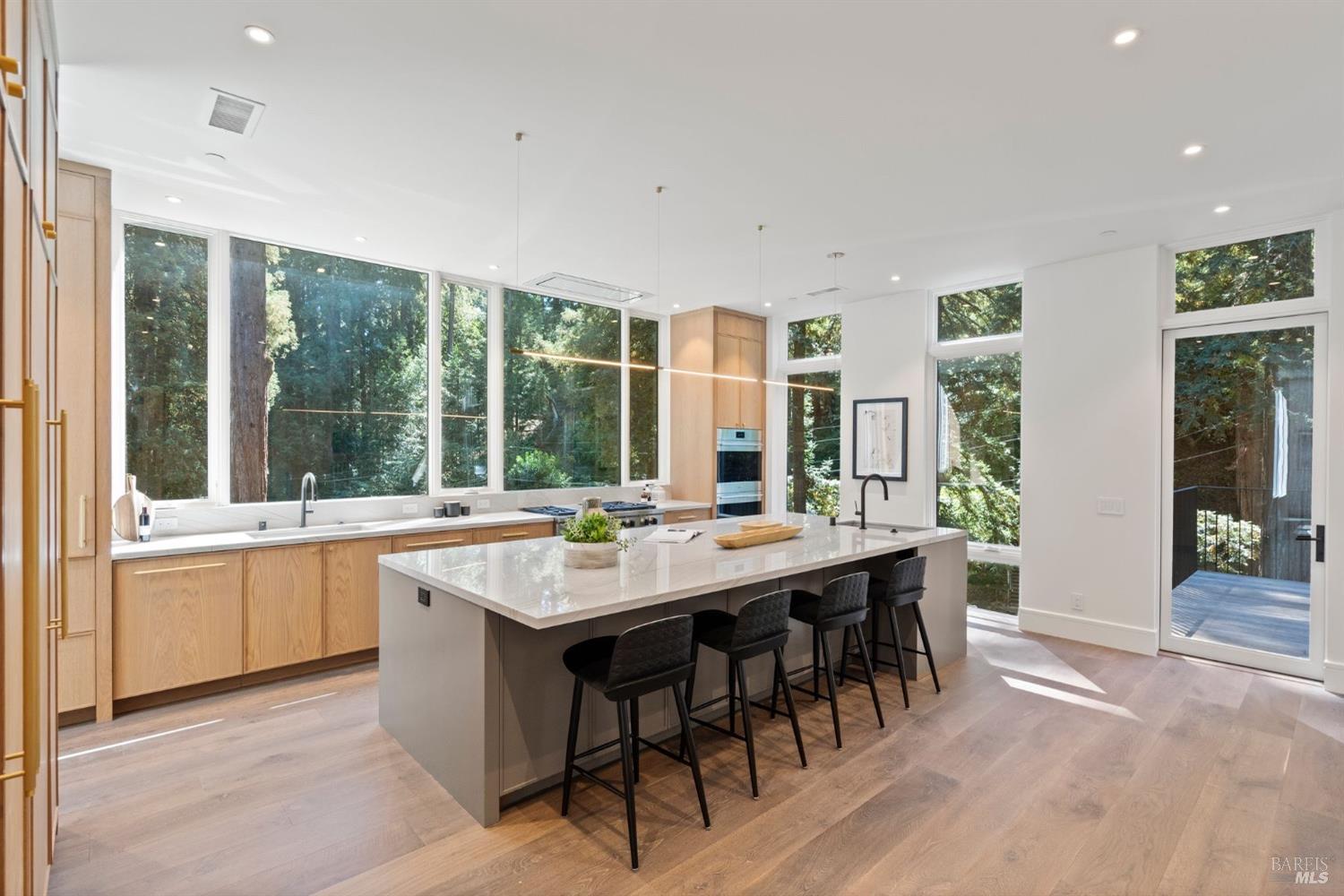 197 Corte Madera Ave