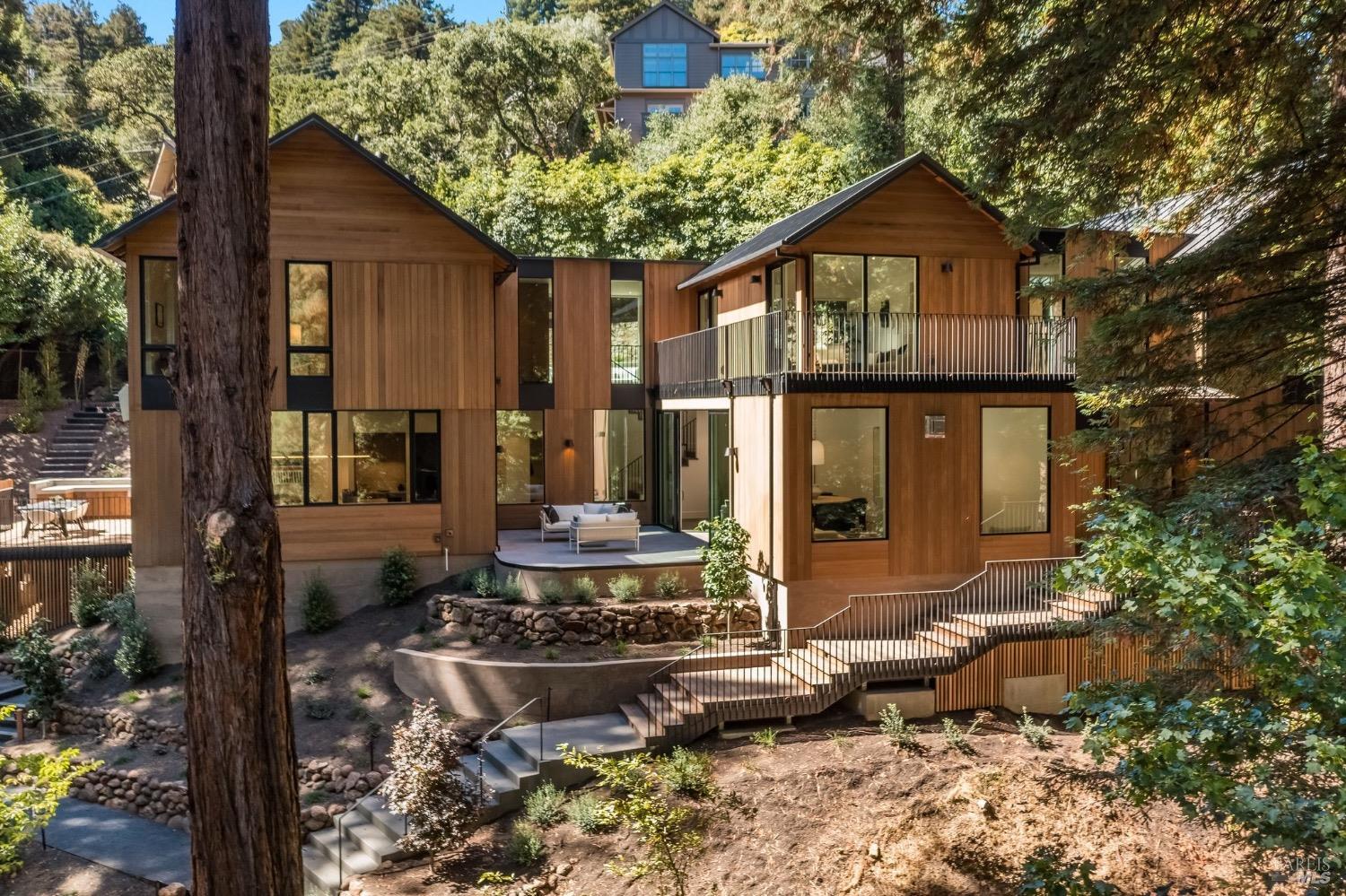 197 Corte Madera Ave