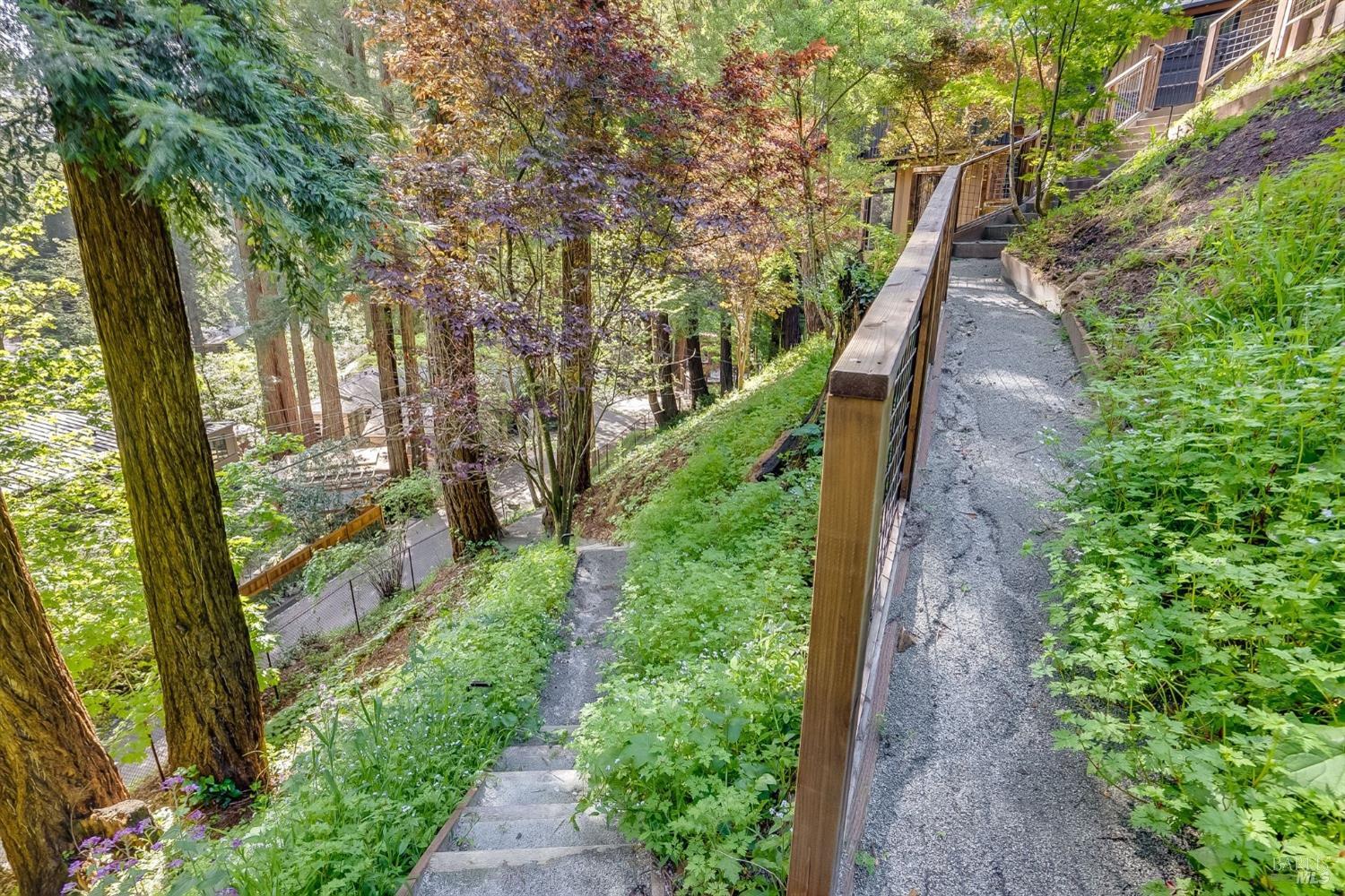 197 Corte Madera Ave