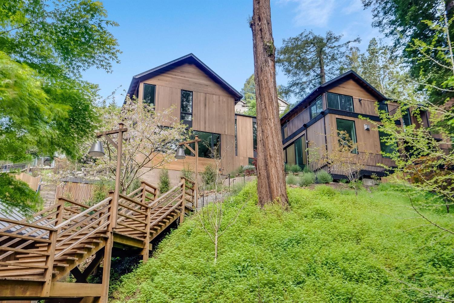 197 Corte Madera Ave