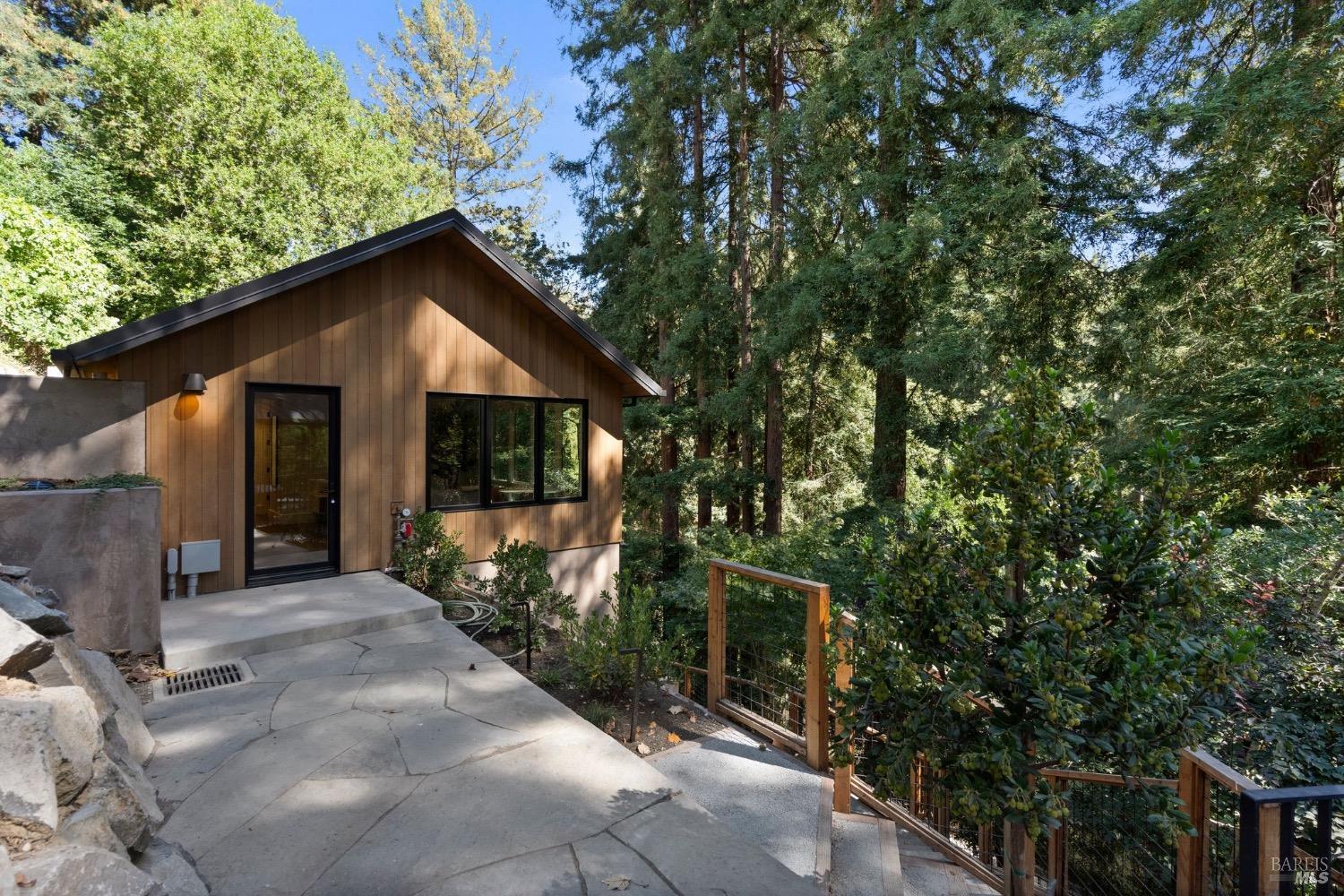 197 Corte Madera Ave