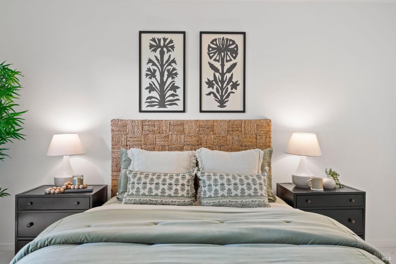 56 Eucalyptus Knoll St