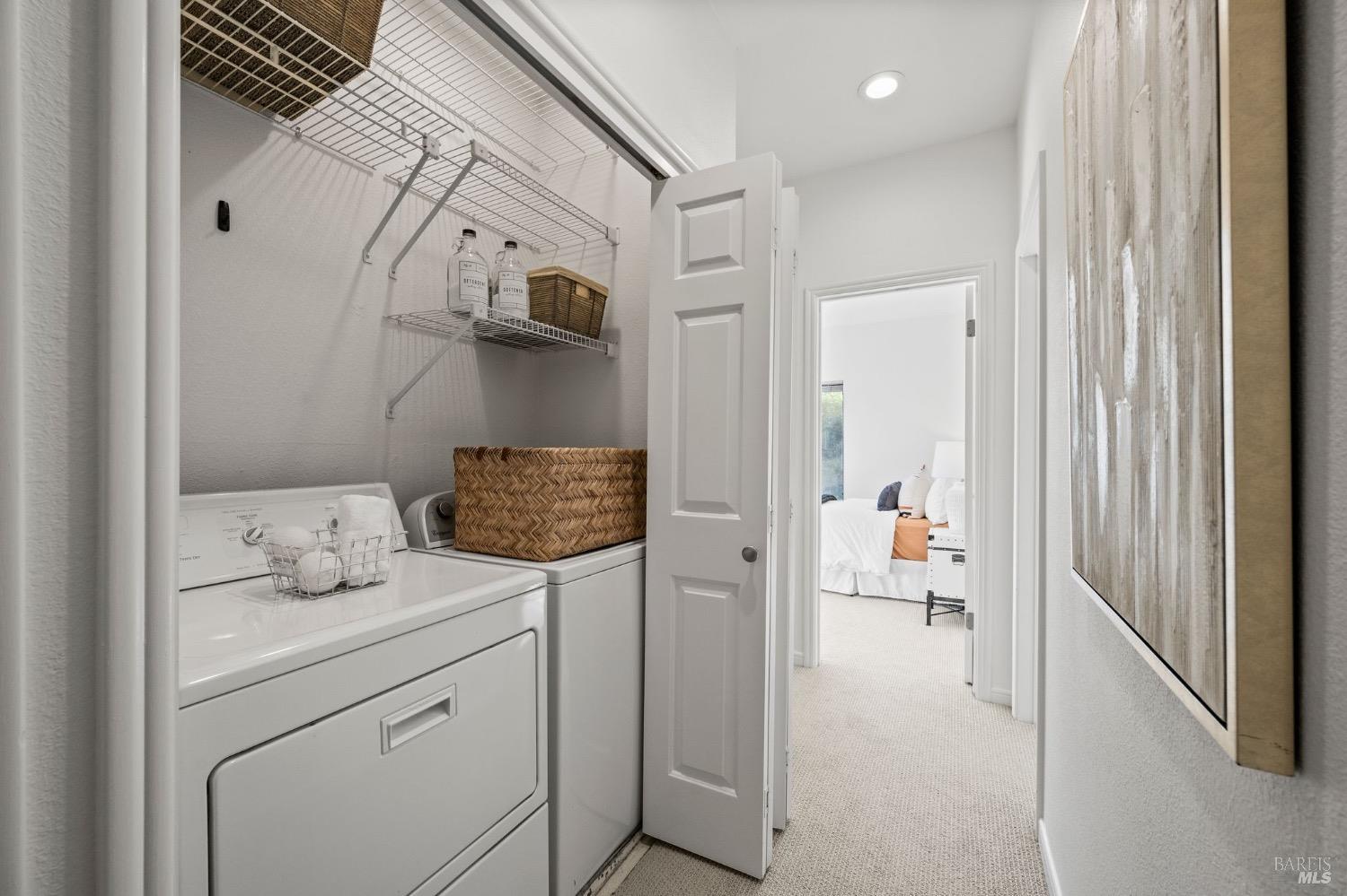 113 Eucalyptus Knoll St