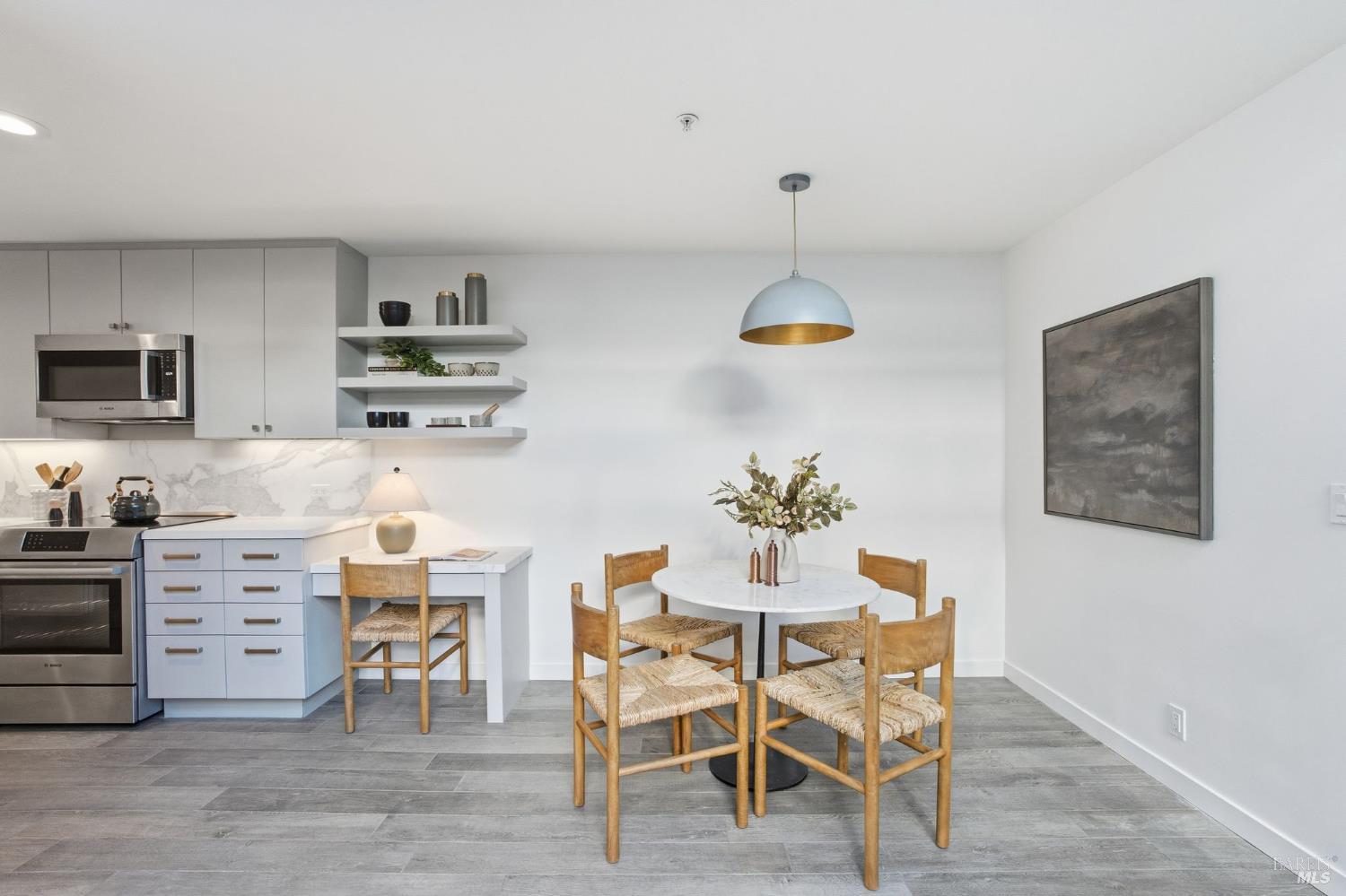 6031 Shelter Bay Avenue