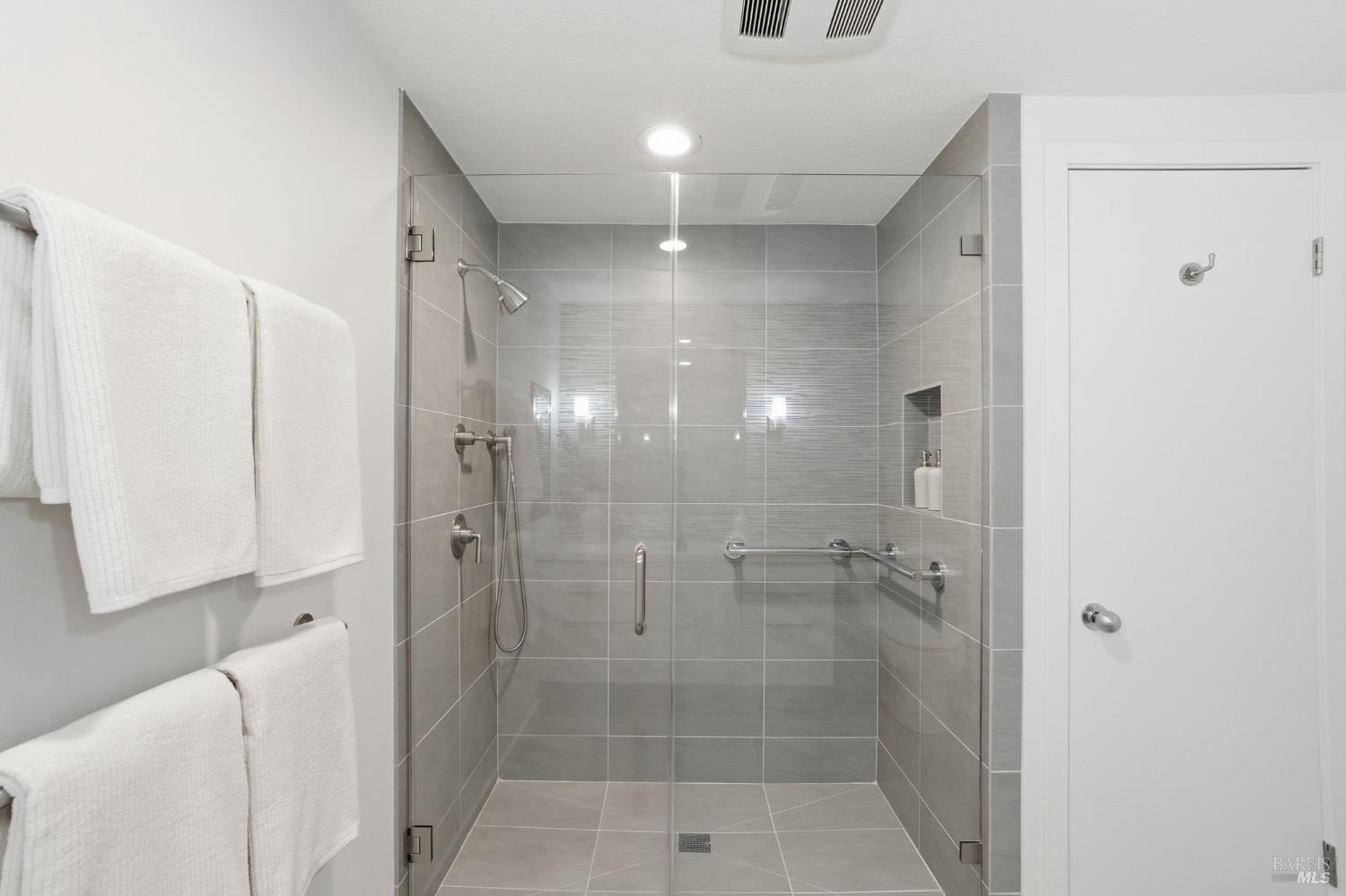 6031 Shelter Bay Avenue