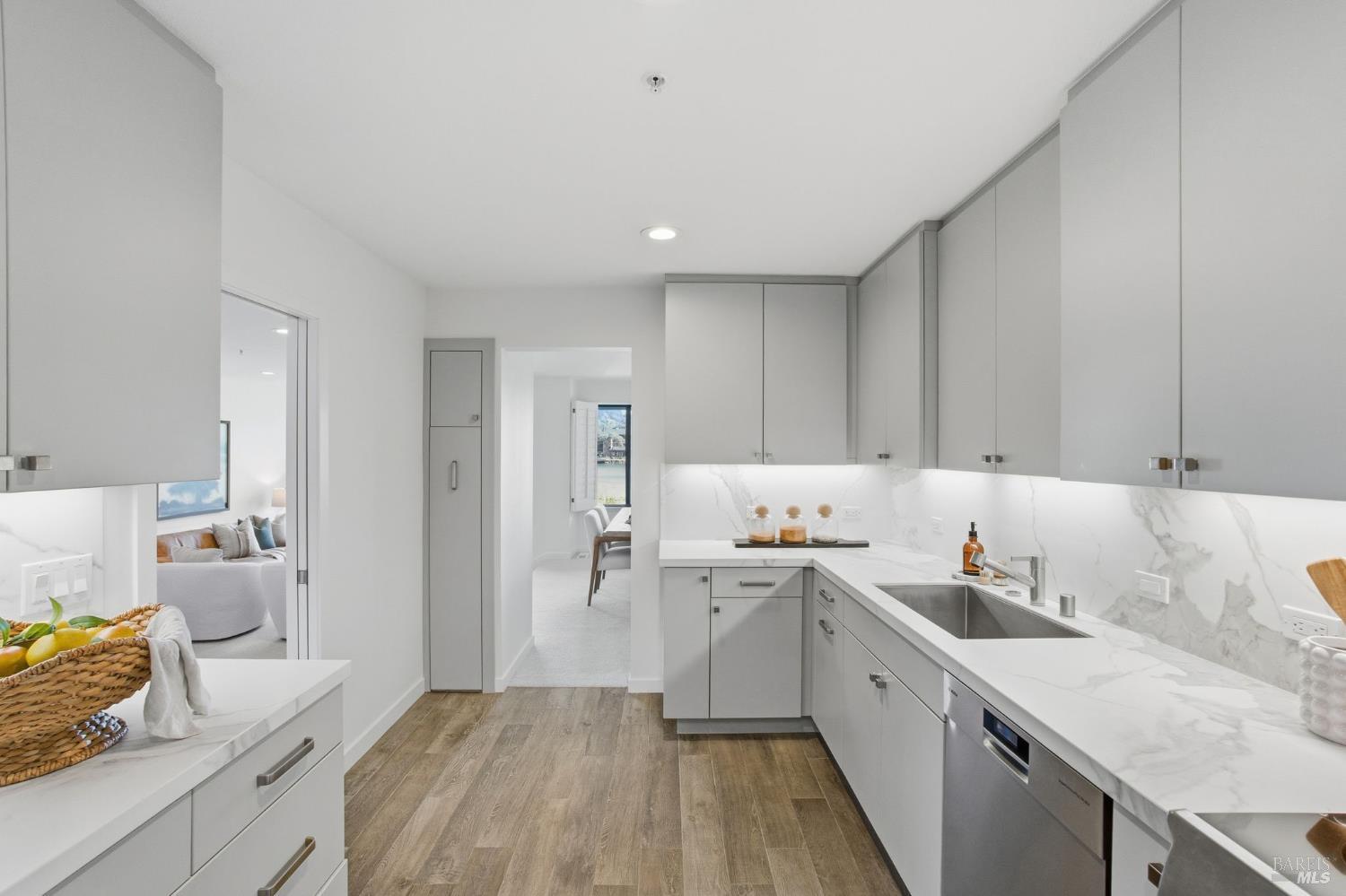 6031 Shelter Bay Avenue