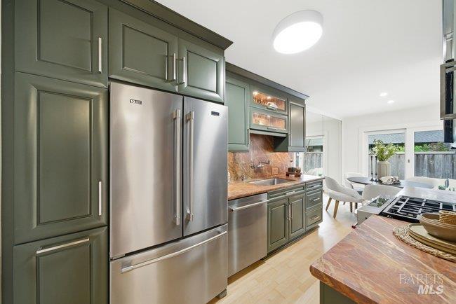 10 Catalpa Avenue Unit: #7