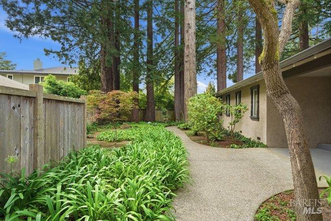 10 Catalpa Avenue Unit: #7