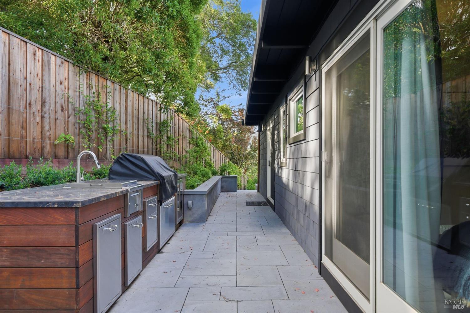 439 Molino Avenue