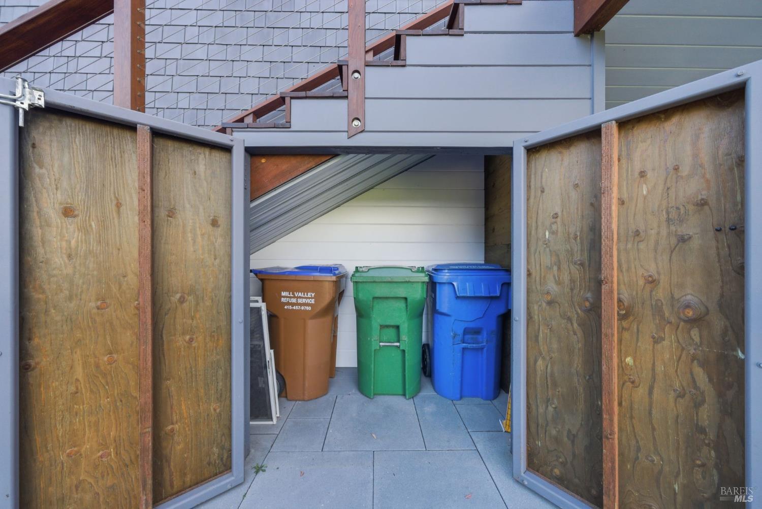 439 Molino Avenue