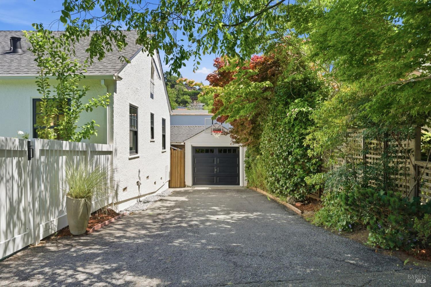 165 Elm Avenue