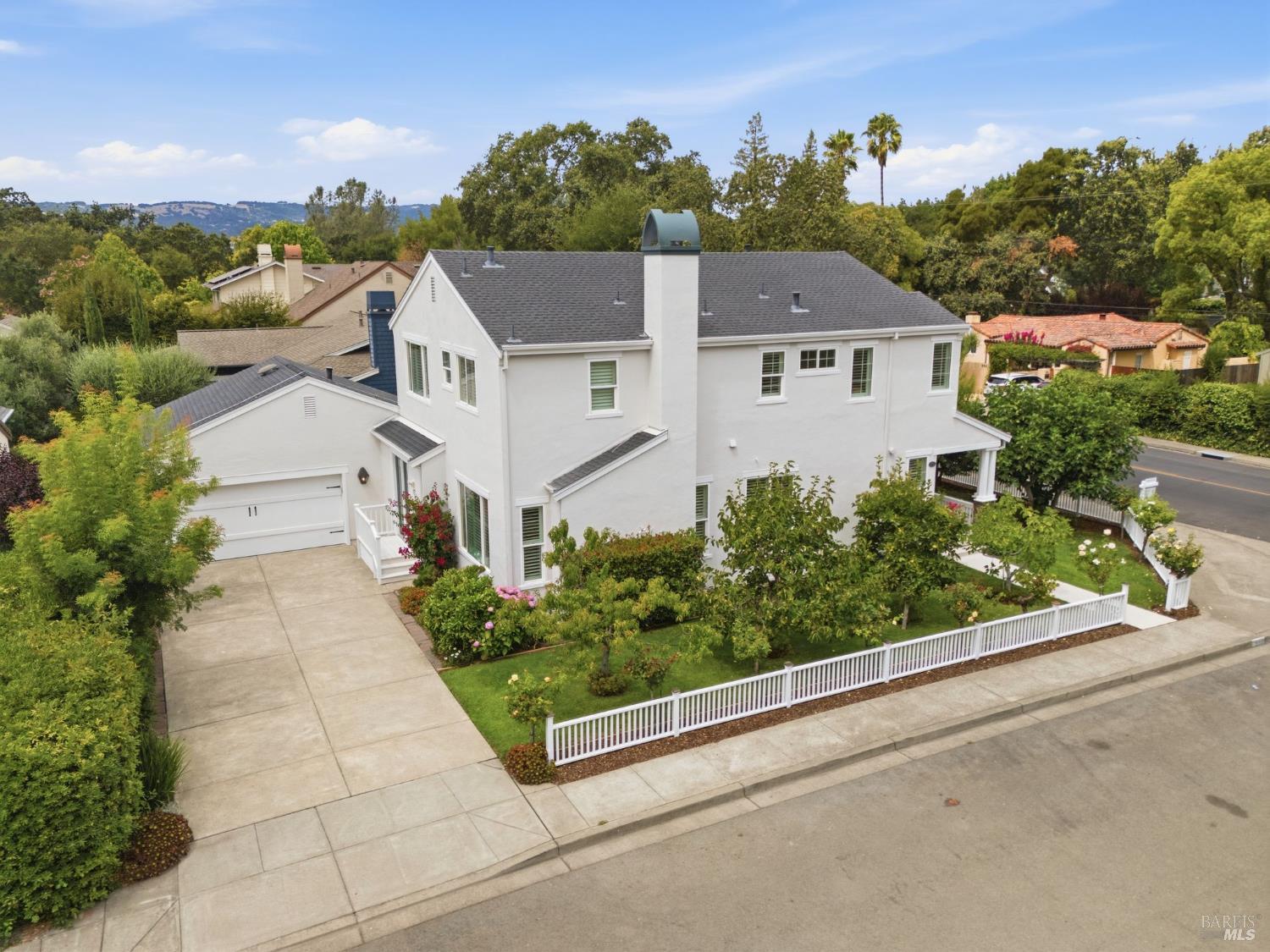 901 Donner Avenue