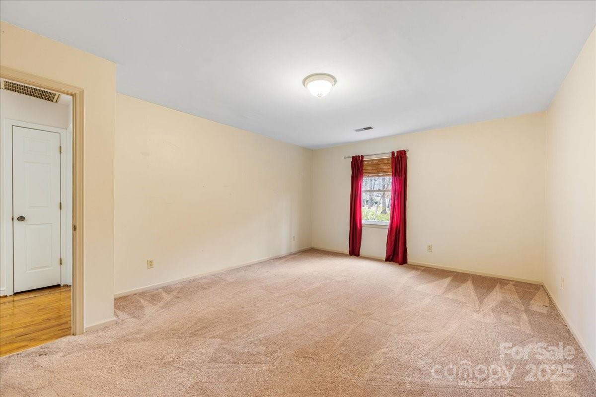 3212 Nancy Creek Road