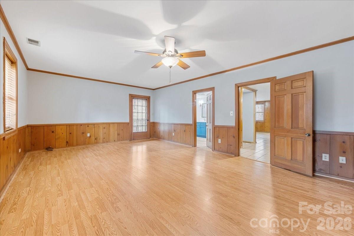 3212 Nancy Creek Road