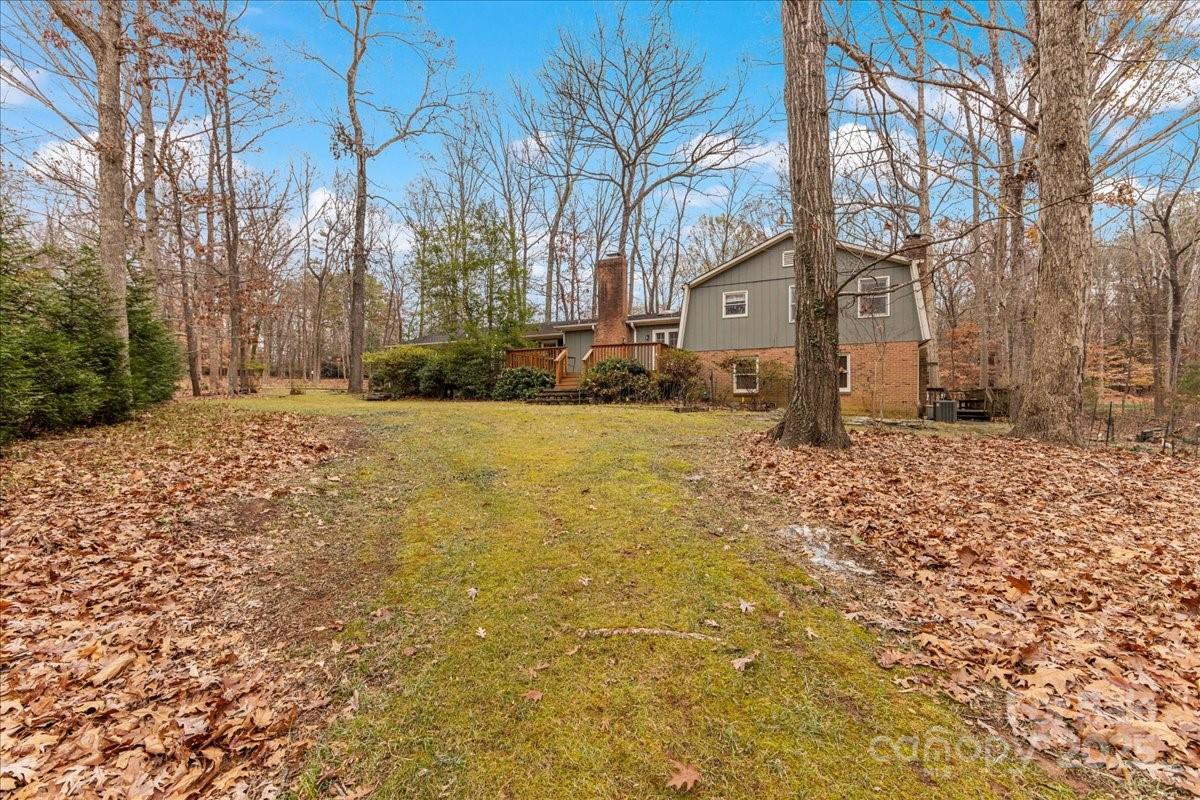 3212 Nancy Creek Road