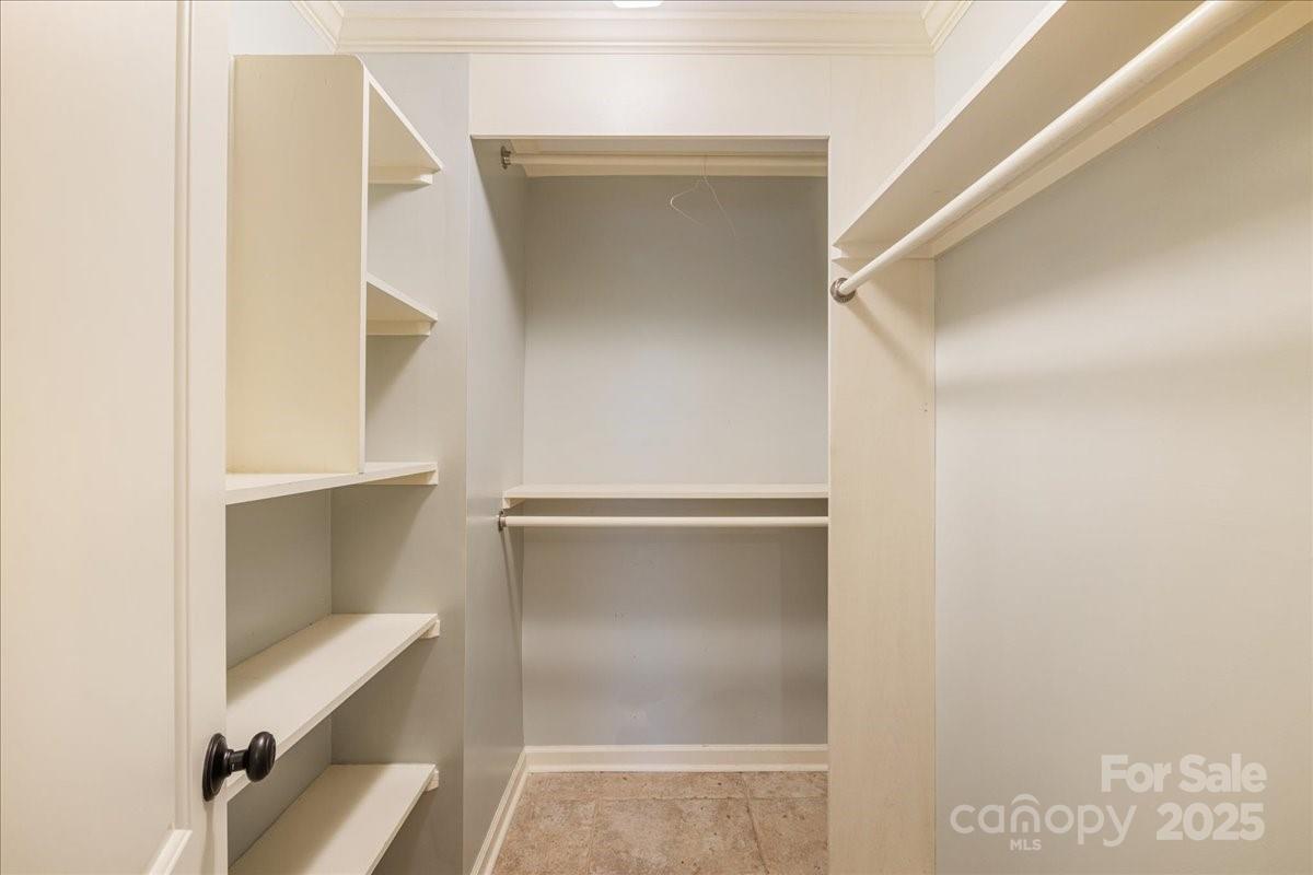 3212 Nancy Creek Road