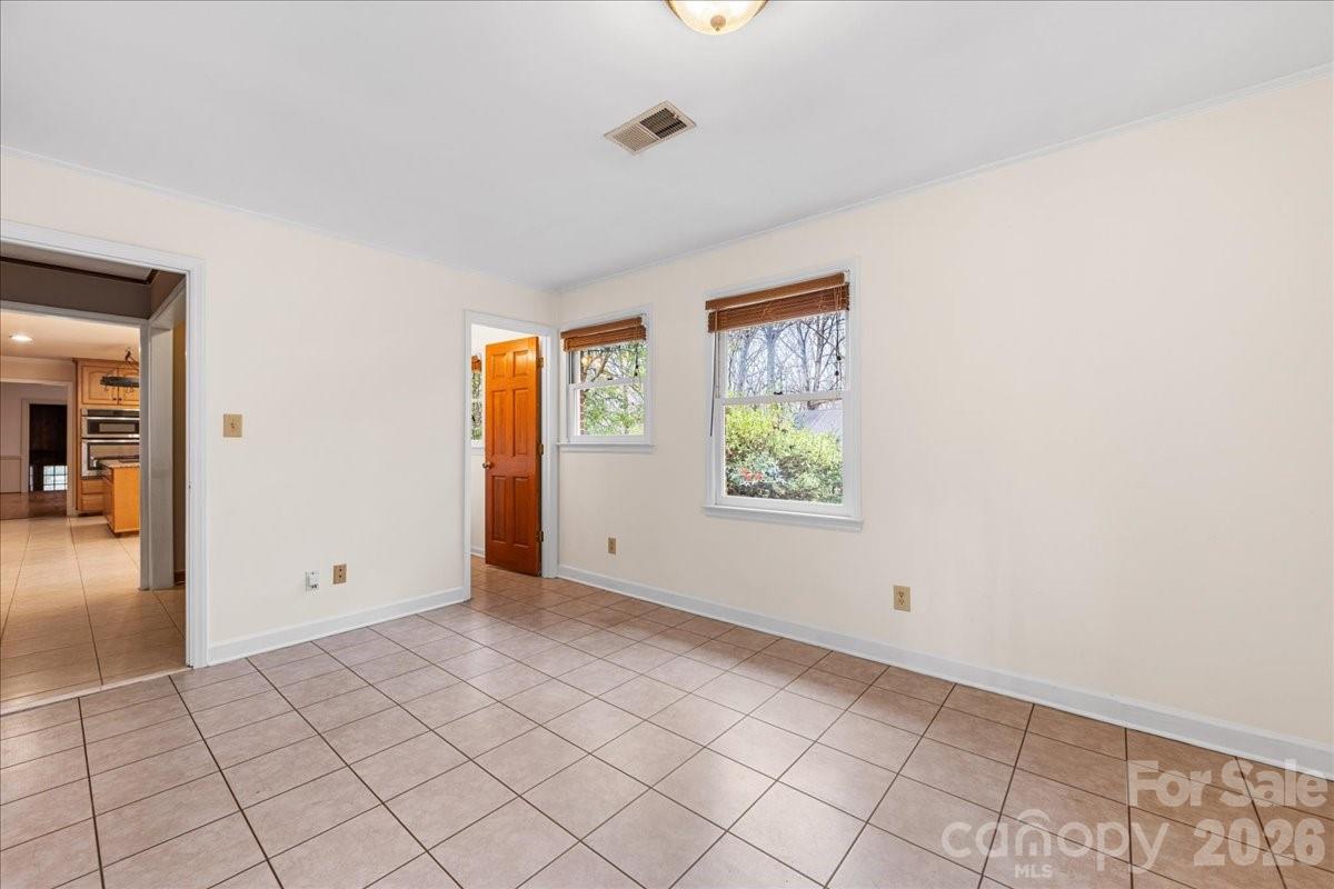 3212 Nancy Creek Road