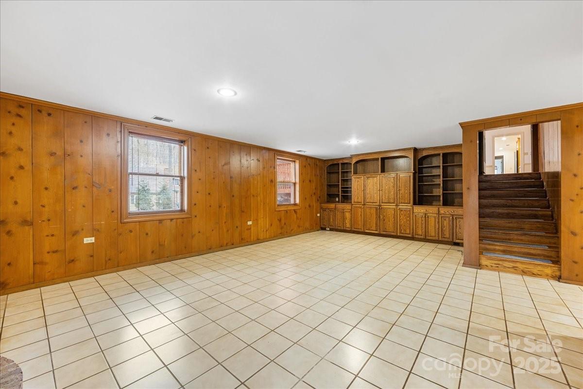 3212 Nancy Creek Road