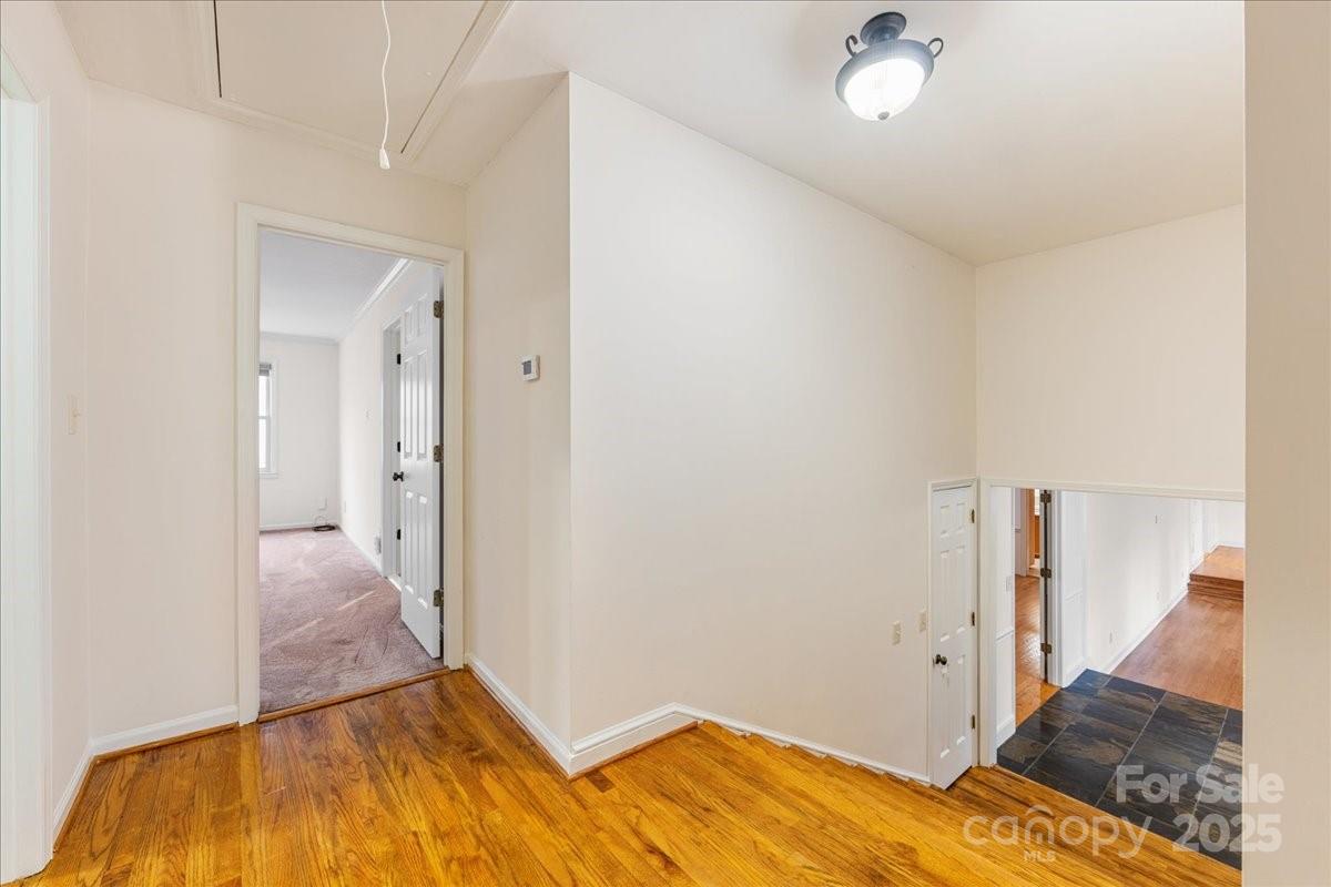 3212 Nancy Creek Road