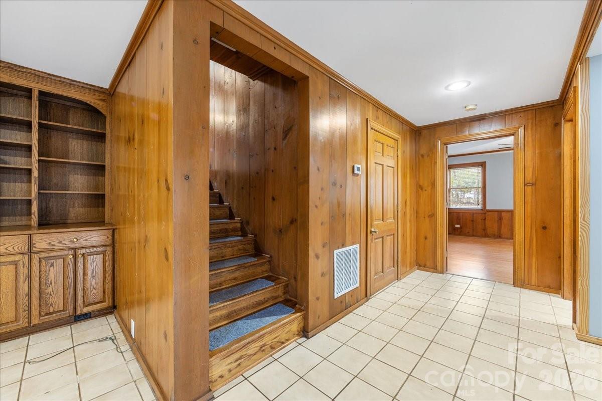 3212 Nancy Creek Road