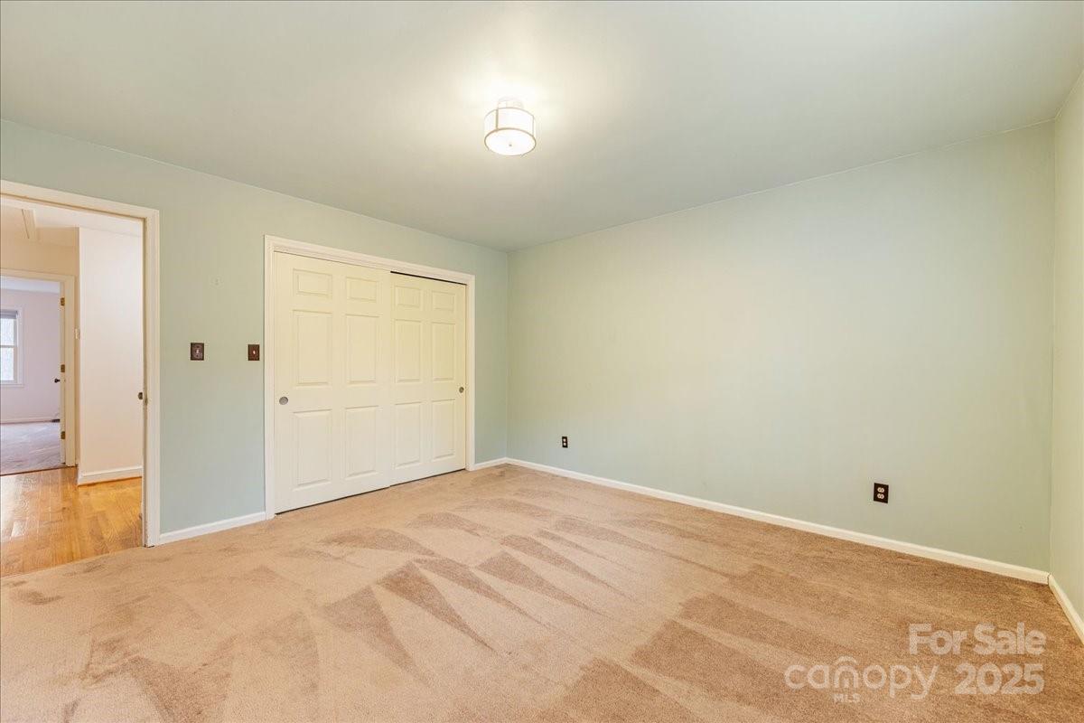 3212 Nancy Creek Road