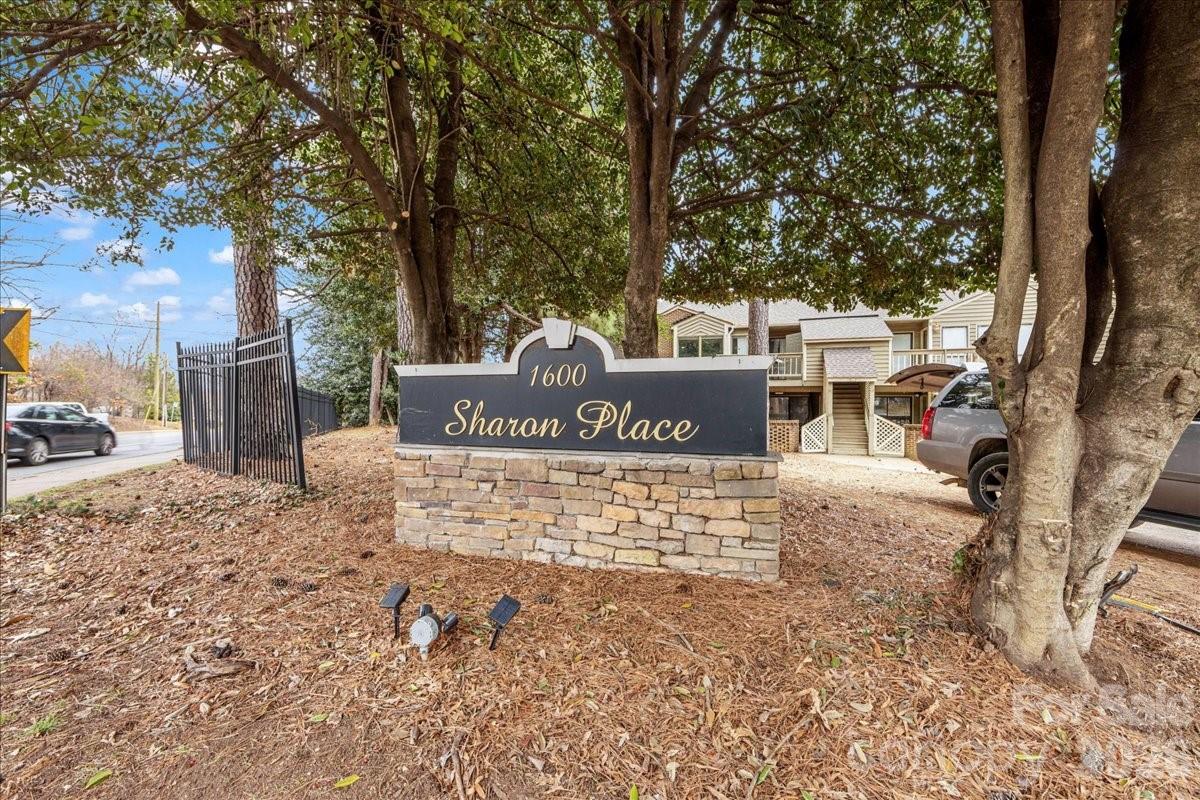 1612 Sharon Road W Unit: 70