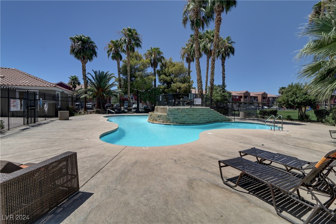 4730 East Craig Road 1104