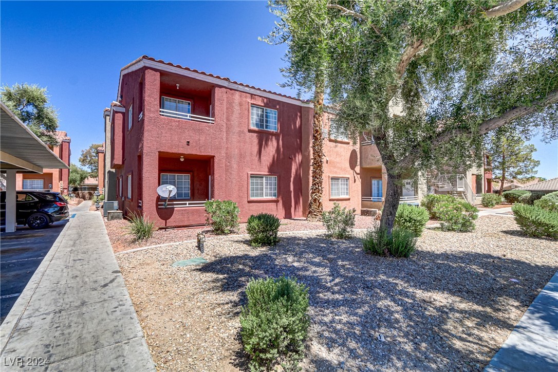 4730 East Craig Road 1104