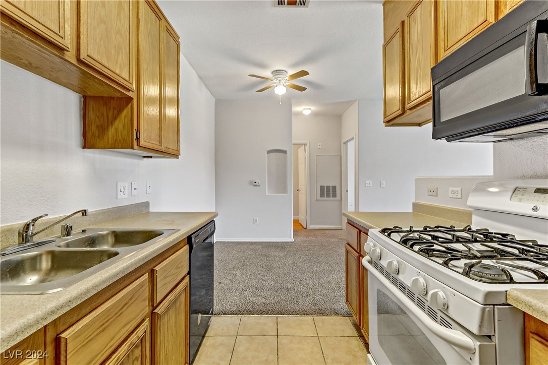 4730 East Craig Road 1104