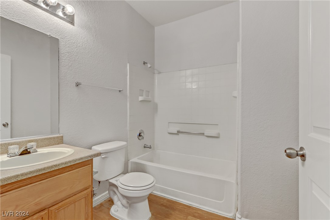 4730 East Craig Road 1104