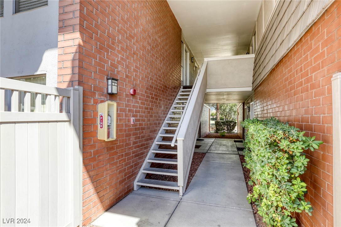650 Oakmont Avenue 2112