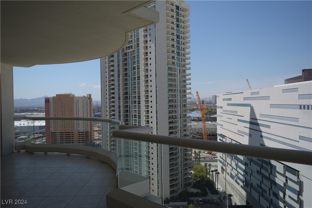 2747 Paradise Road 2001